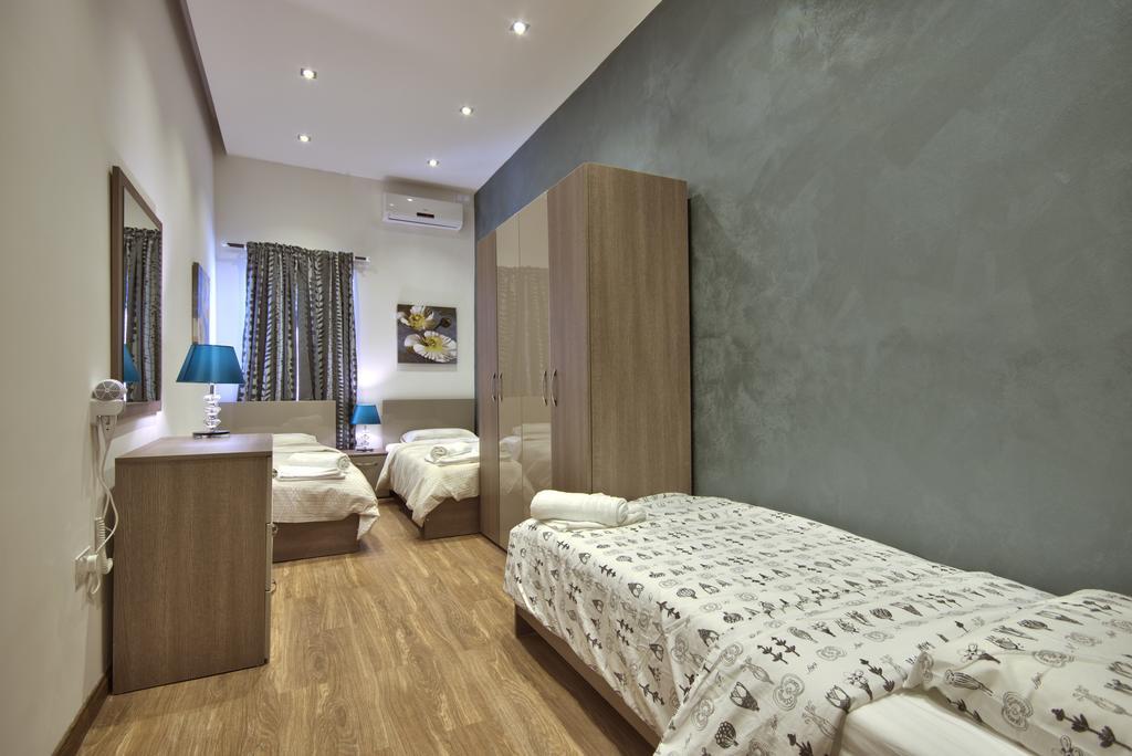 Villa Gaia - Sunset Views, Indoor Heated Pool, Sauna And Games Room Mellieħa Dış mekan fotoğraf